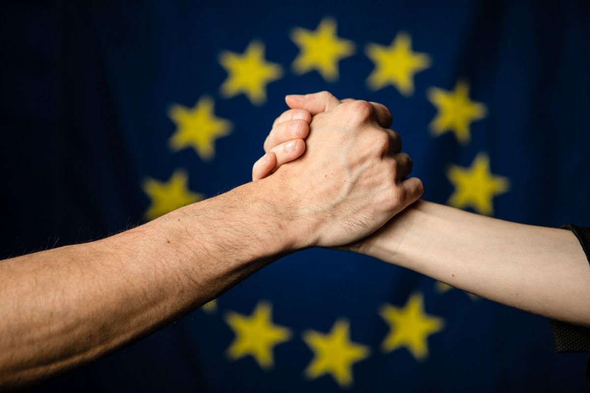 Normas da UE em matria de defesa do consumidor: O Airbnb coopera com a Comisso Europeia e as autoridades de defesa do consumidor da UE, melhorando a forma como apresenta ofertas 