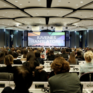 28 estudantes da UE ganham prmio Juvenes Translatores
